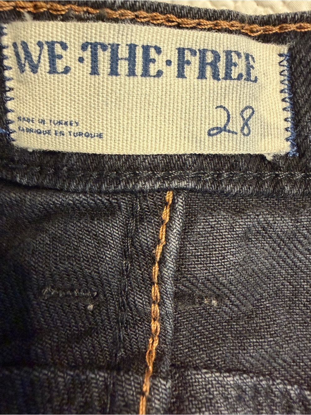 We The Free Lucky You Mid Rise Barrel Jeans Short Inseam. - Picture 5 of 9